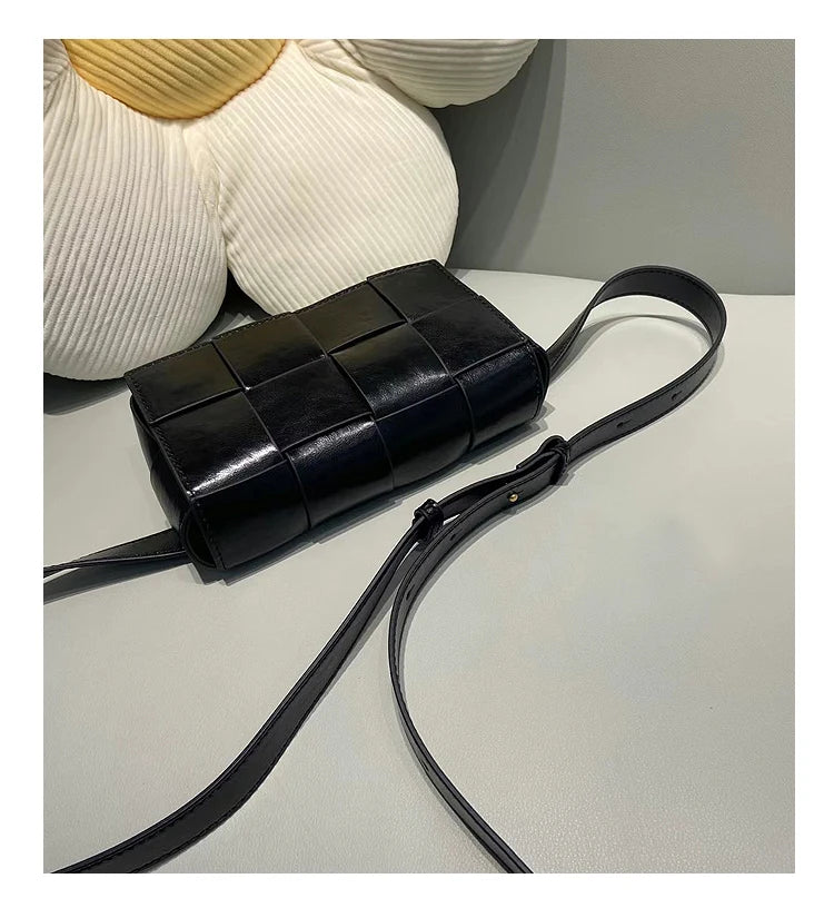 High Quality Oil Wax Leather Waist Pack Women's Shoulder Bag Luxury Designer Fanny Pack Mini Phone Purses For Female Give chain