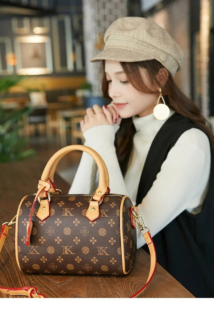 Fashionable Luxury Brand Mini Boston Pillow Handbag with High Texture and Temperament Casual Printed Letter Crossbody Bag