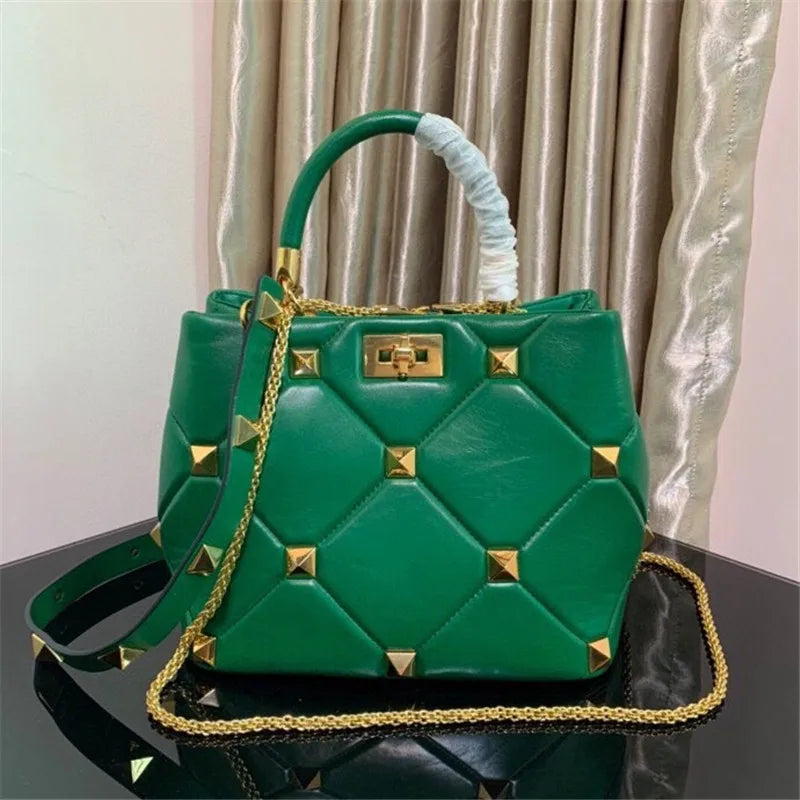 New Luxury Brand Designer Bucket Bag Large Rivet Rhombus One Shoulder Messenger Small Square Bag Chain Handbag Woman's Tote Bag