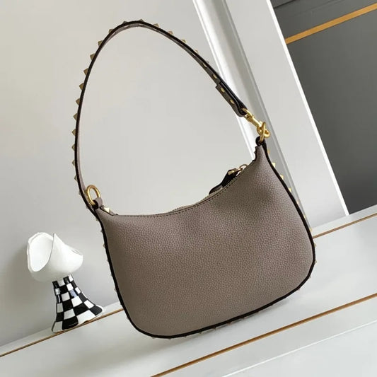 Handbags for Women 2024 Gold Luxury Designer Stud Hobo Bags Shape Rivet Soft Evenlope Bag Small Shoulder Silver Evening Clutch