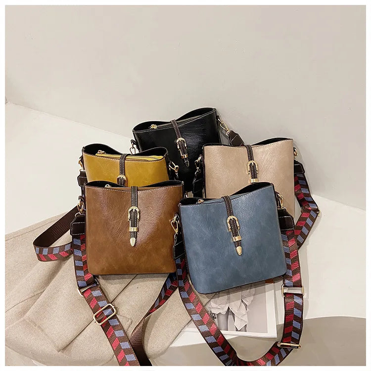 Luxury Female Handbags Wide Strap Bucket Bag for Women High Quality Pu Leather Shoulder Crossbody Bags 2022