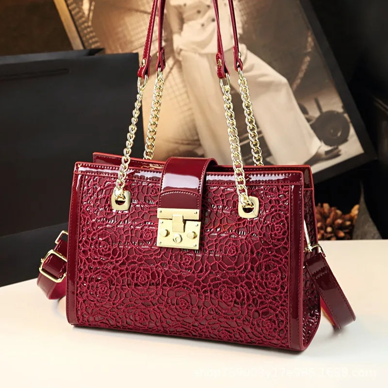 Fashion Noble Women Shoulder Lace Crocodile Print Handbag Luxury Patent Leather Chains Elegant Tote Ladies Clutch Bags 2023 New