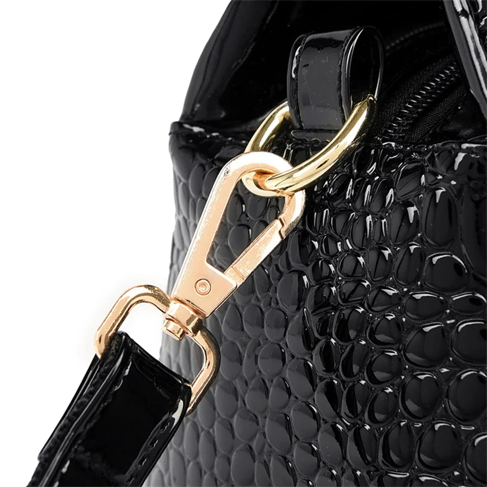 Genuine leather Women's Bag 2024 New Single Shoulder Crossbody Bag, Fashionable And Stylish, luxurious Handbag For Mothers