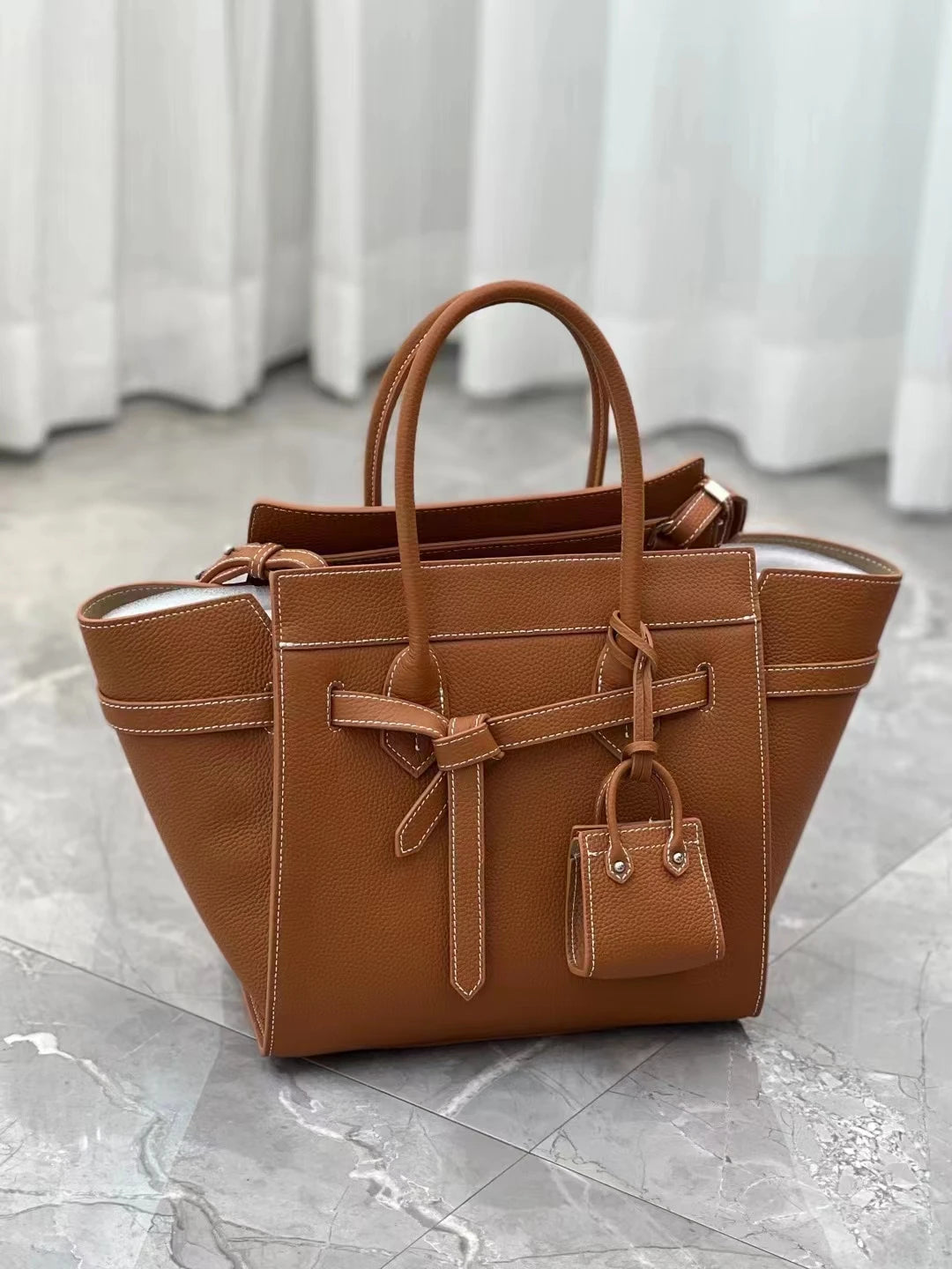 Luxury High Quality Cowhide Handbags For Women Fashion Large Capacity Solid Genuine Leather Tote Bag Versatile Simple Trendy Bag