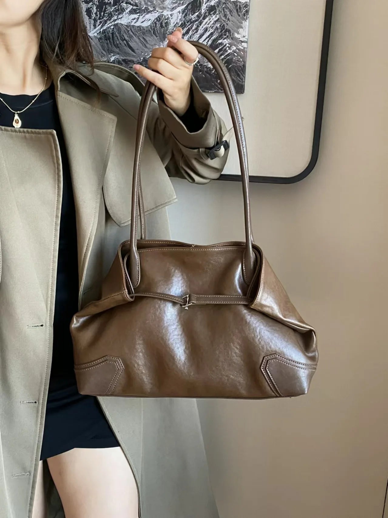 First Layer Cow Leather Female Tote Beige Coffee Luxury Design Long-handle Handbag Practical and Durable Armpit Shoulder Bag