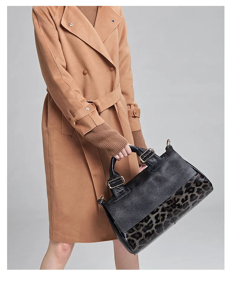 The fashionable leopard print women's handbag is made of high-quality cowhide and is a large and beautiful bag