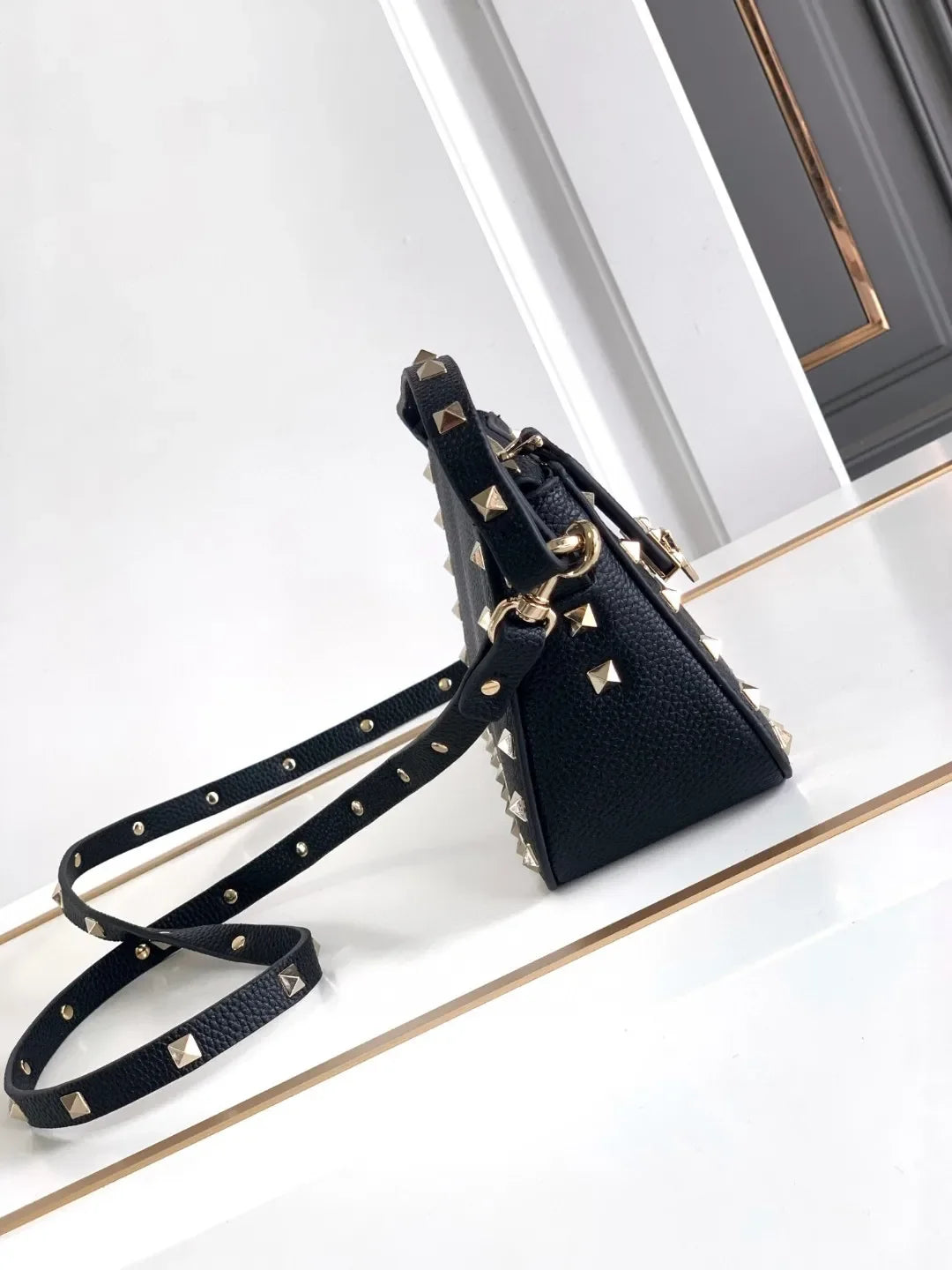 Stud rivet designer black luxury design small crossbody bag fashion leather shoulder messenger women purses and handbags