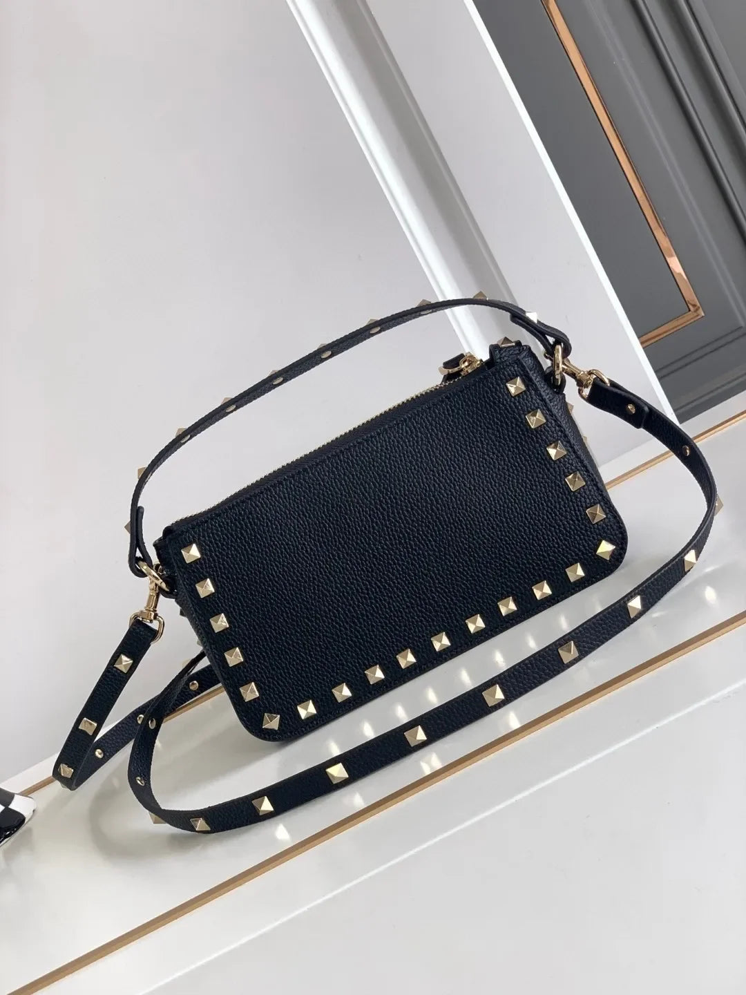 Stud rivet designer black luxury design small crossbody bag fashion leather shoulder messenger women purses and handbags