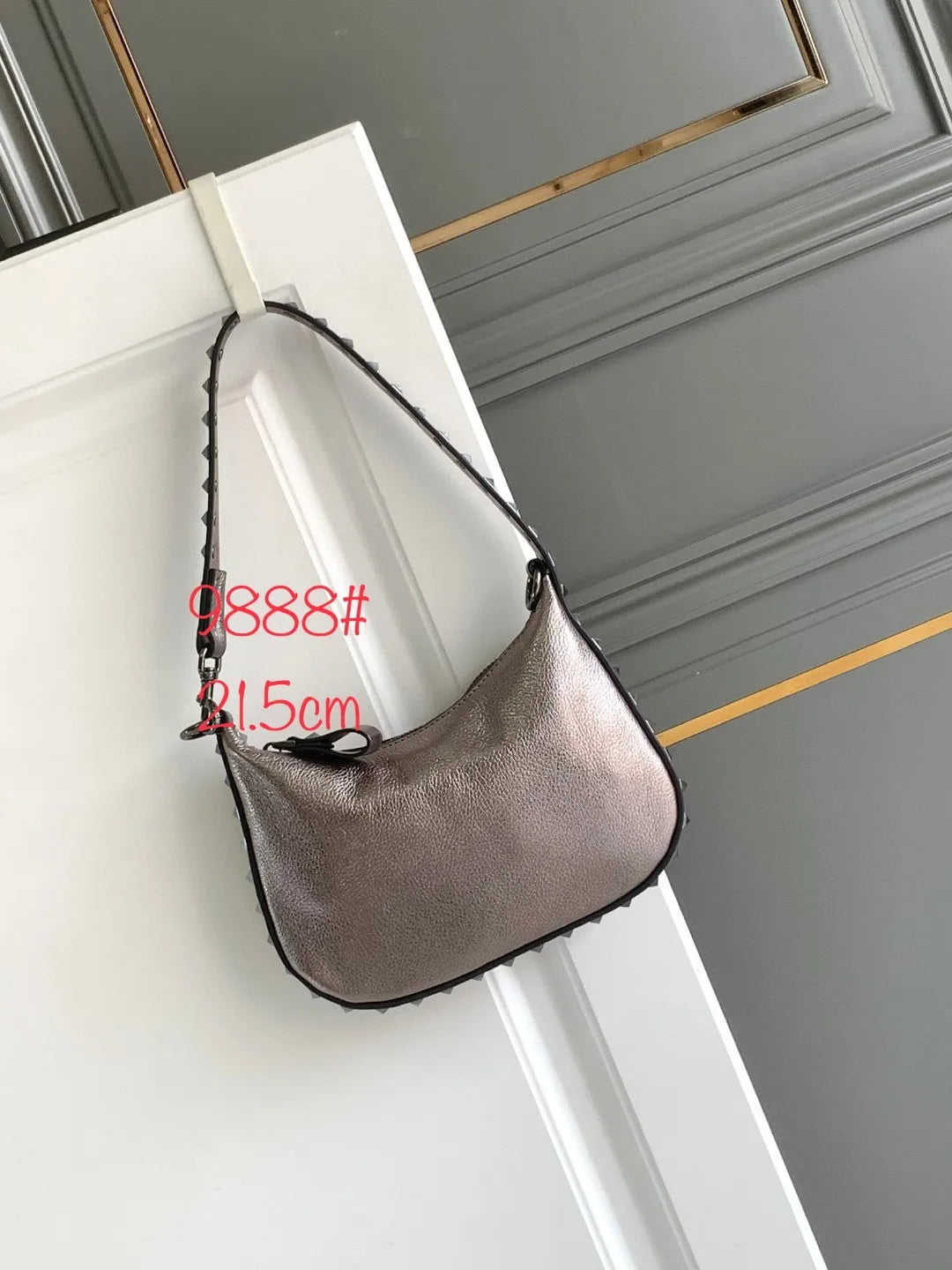 Handbags for Women 2024 Gold Luxury Designer Stud Hobo Bags Shape Rivet Soft Evenlope Bag Small Shoulder Silver Evening Clutch