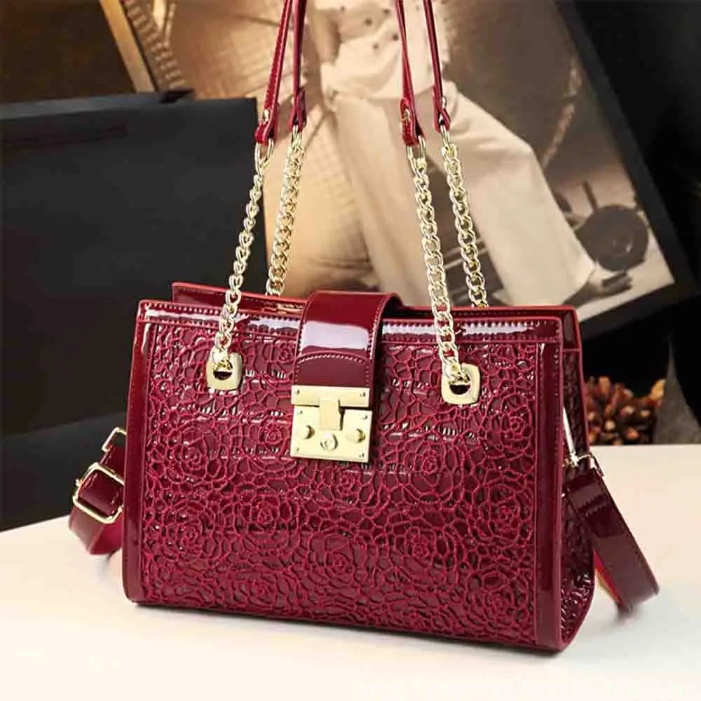 Fashion Noble Women Shoulder Lace Crocodile Print Handbag Luxury Patent Leather Chains Elegant Tote Ladies Clutch Bags 2023 New