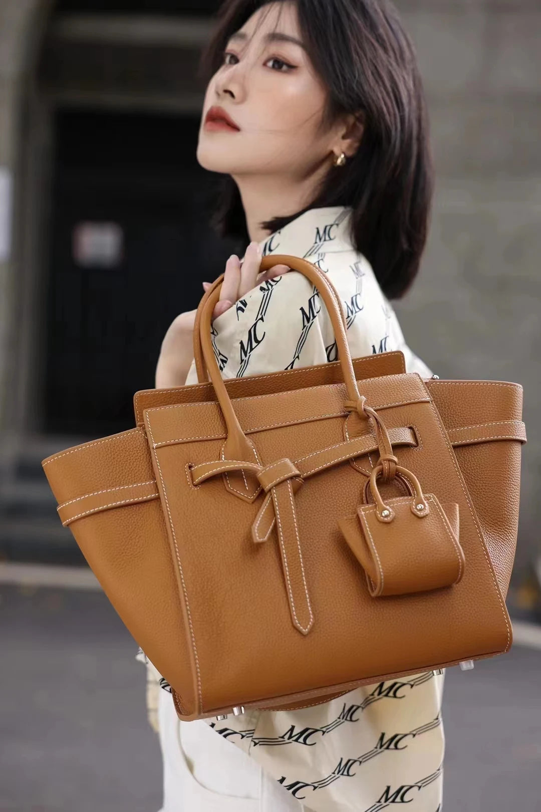 Luxury High Quality Cowhide Handbags For Women Fashion Large Capacity Solid Genuine Leather Tote Bag Versatile Simple Trendy Bag