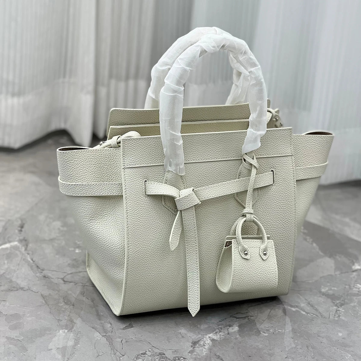 Luxury High Quality Cowhide Handbags For Women Fashion Large Capacity Solid Genuine Leather Tote Bag Versatile Simple Trendy Bag