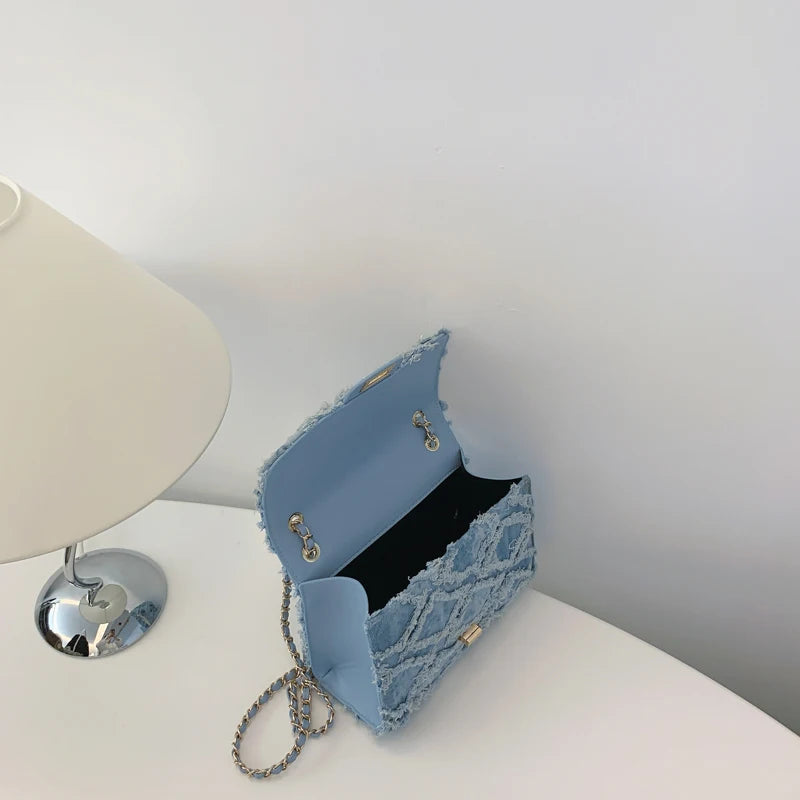 Denim small square bag women's flip chain shoulder bag is suitable for girls, women, college students, new professionals and whi