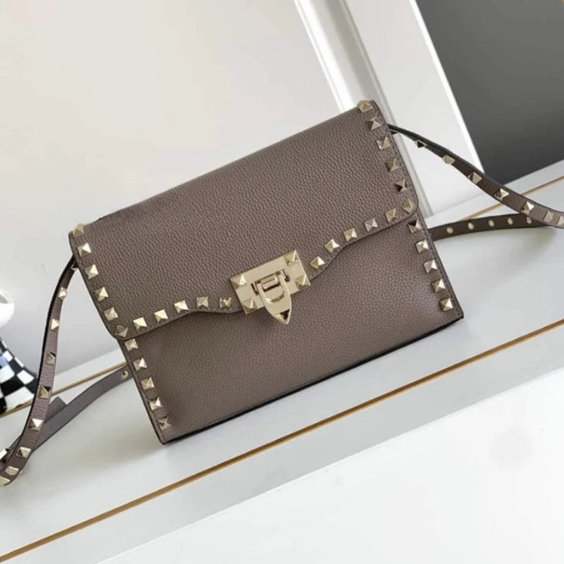 2024 Luxury Design Rivet Crossbody Bag Women Genuine Leather Single Ladies Hand Bags Shoulder Messenger Stud Purses and Handbag