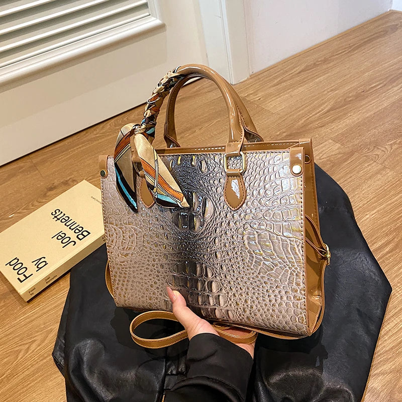 Luxury Crocodile Pattern Pu Leather Shoulder Crossbody Bag For Women Designer Classic Handbag Large Capacity Tote Commuter Bags