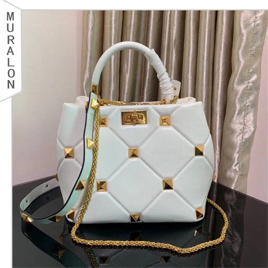 New Luxury Brand Designer Bucket Bag Large Rivet Rhombus One Shoulder Messenger Small Square Bag Chain Handbag Woman's Tote Bag