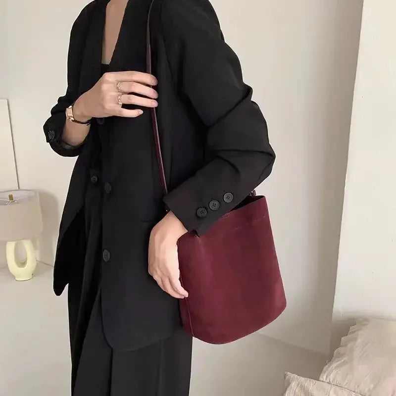 Maillard Design Simple Luxury Coffee Wine Red Bucket Tote Winter Thick Matte Suede Cow Leather Women Crossbodby Shoulder Bag