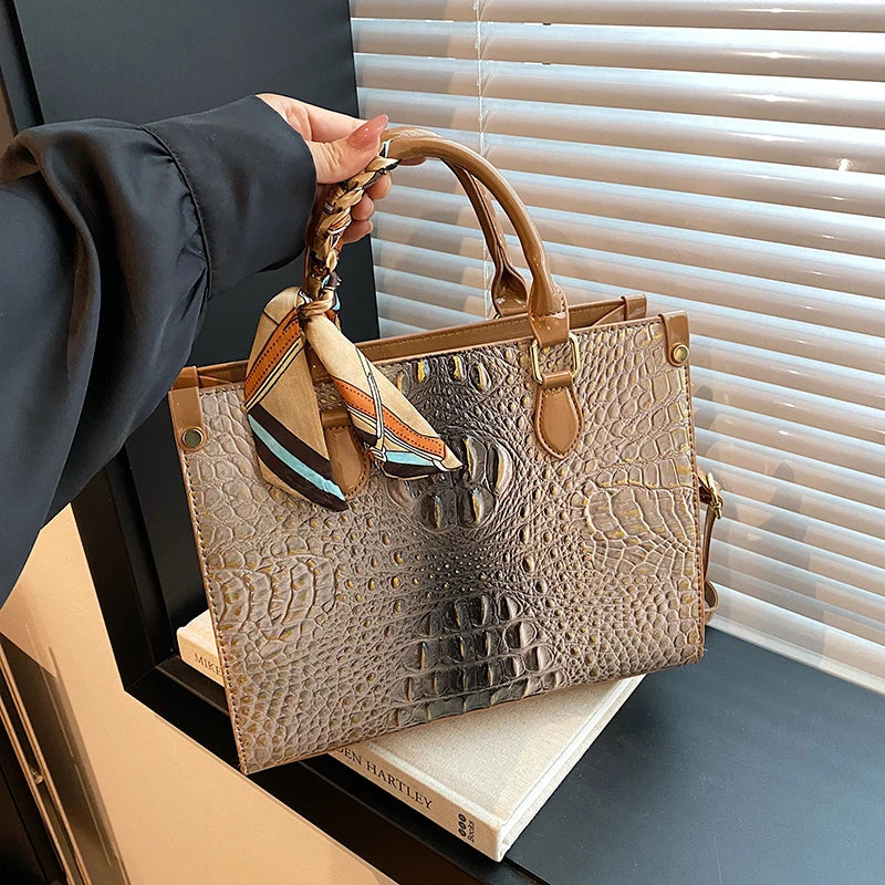 Luxury Crocodile Pattern Pu Leather Shoulder Crossbody Bag For Women Designer Classic Handbag Large Capacity Tote Commuter Bags