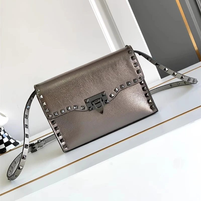 2024 Luxury Design Rivet Crossbody Bag Women Genuine Leather Single Ladies Hand Bags Shoulder Messenger Stud Purses and Handbag