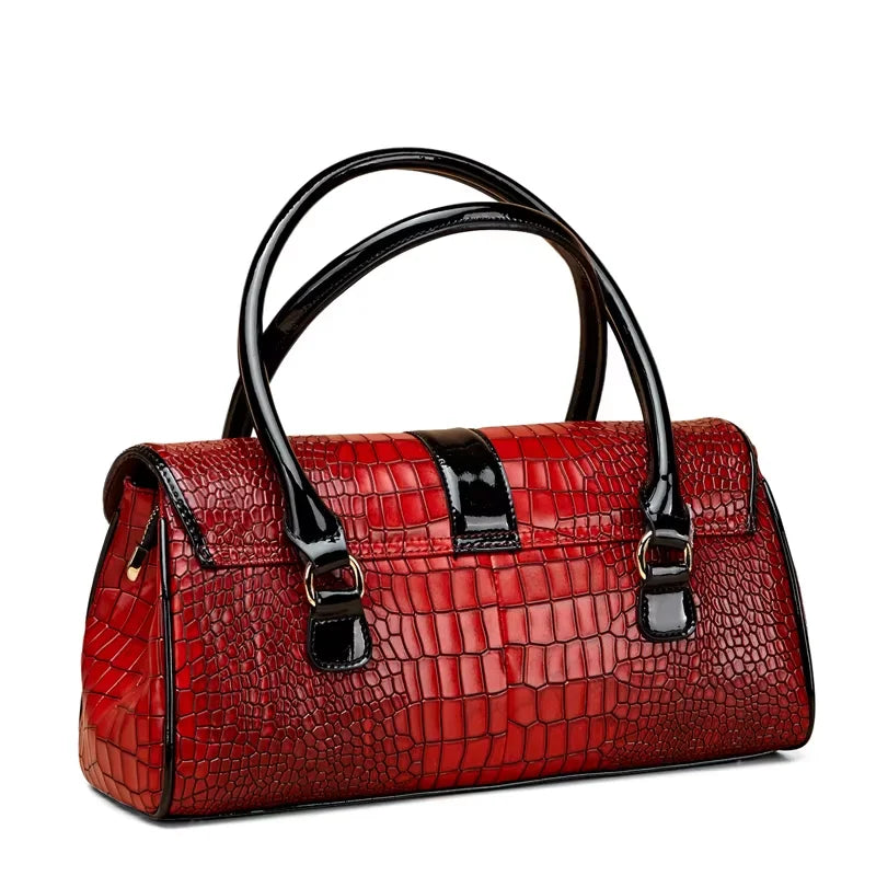 Fashionable, lightweight, luxurious Cowhide Women's Handbag New large Capacity Red Casual Multifunctional Shoulder Crossbody Bag