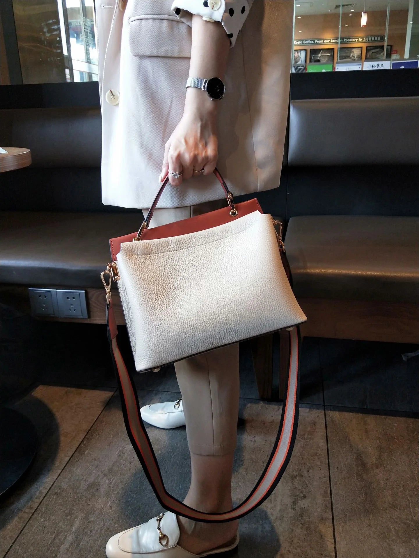 2023 Luxury Brand Design Women's Handbag 100% Genuine Leather Tote Bag All-match Real Skin Cross Body Bag Classic Satchel Purse